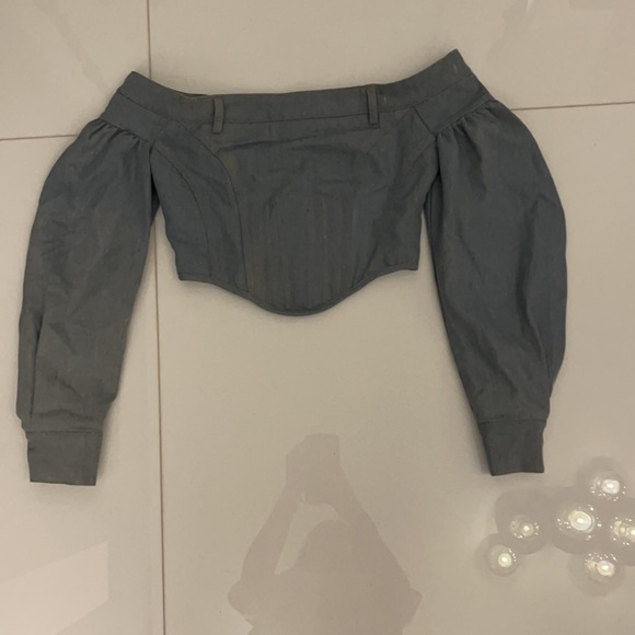 Top - Picture 2 of 2